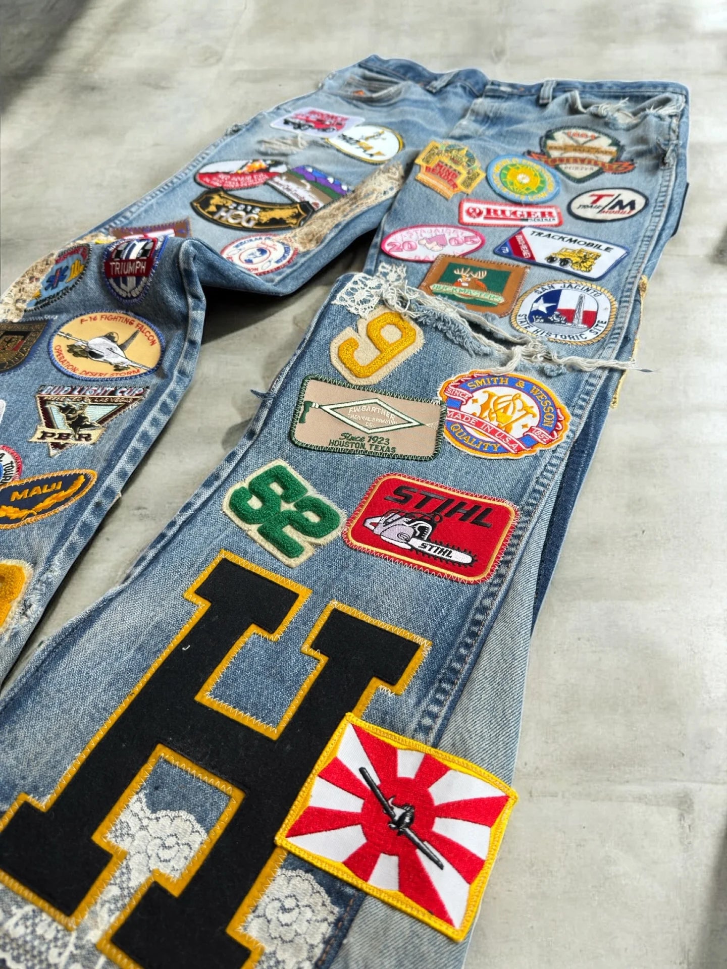 PATCHED VINTAGE DENIM - STREET STYLE JEANS