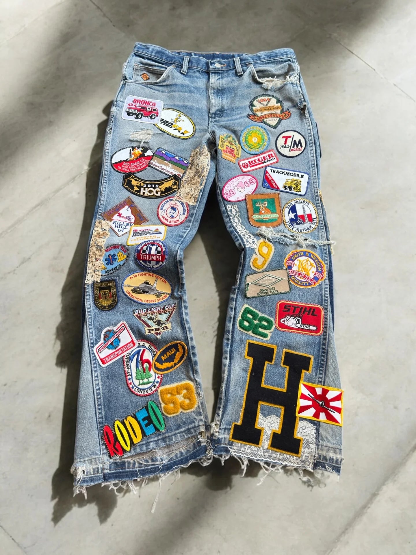 PATCHED VINTAGE DENIM - STREET STYLE JEANS